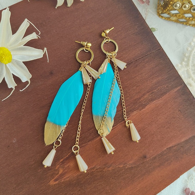 blue gracelynn feather earrings
