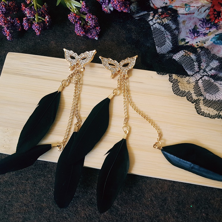 masquerade black feather earrings