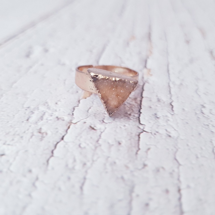 triangle cut brown druzy quartz ring