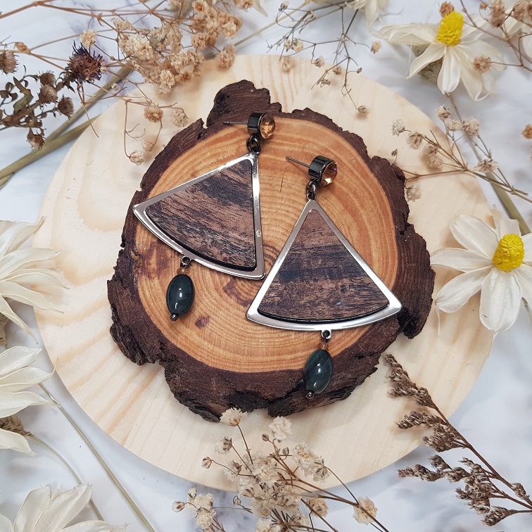 black rhodium plated faux wood resin earrings