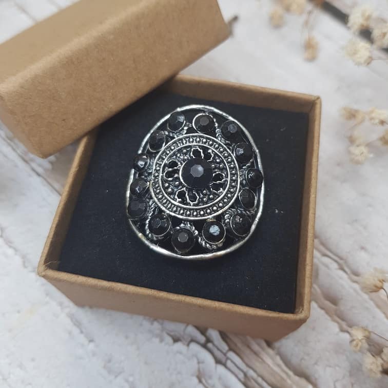 round aztec cut out design ring