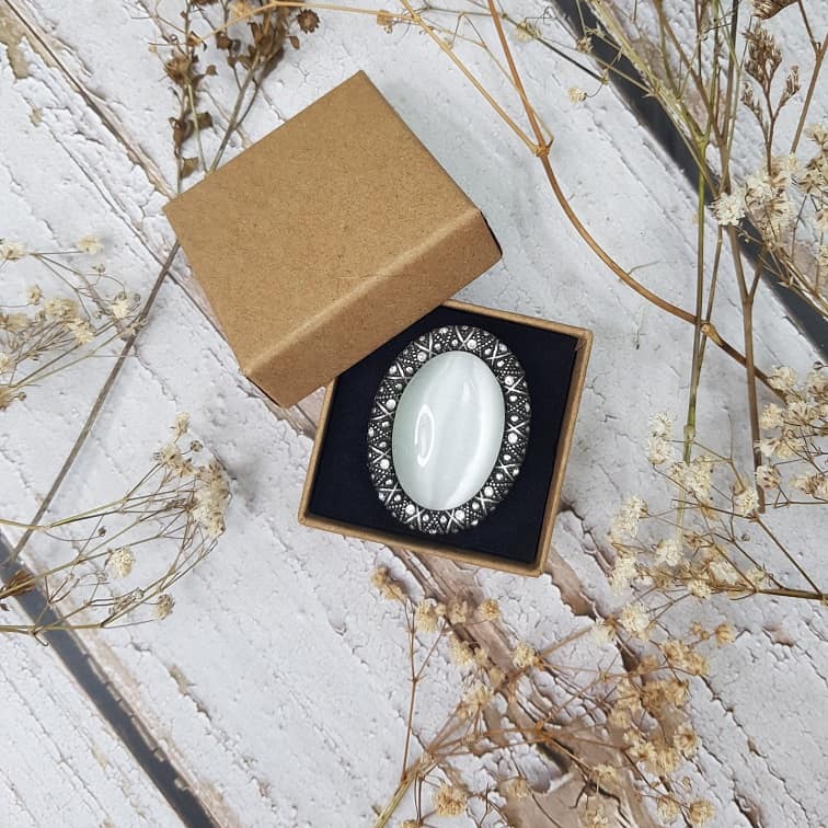 cat's eye moonstone ring