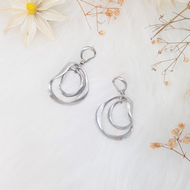 matted silver asymm double hoop earrings