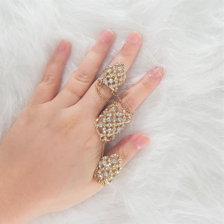 rhinestone-amulet-triple-chain-rings-on-hand