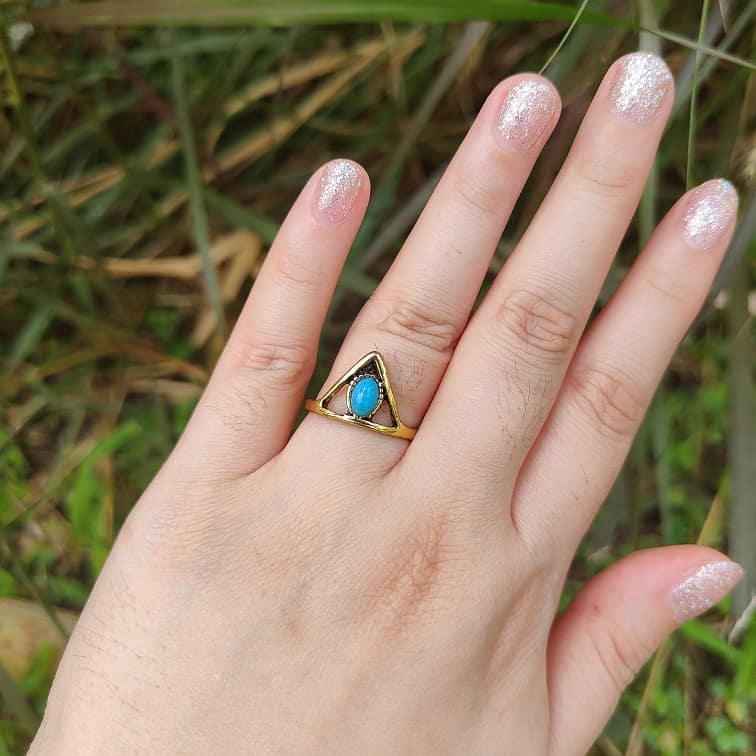 vector-midi-statement-ring-4