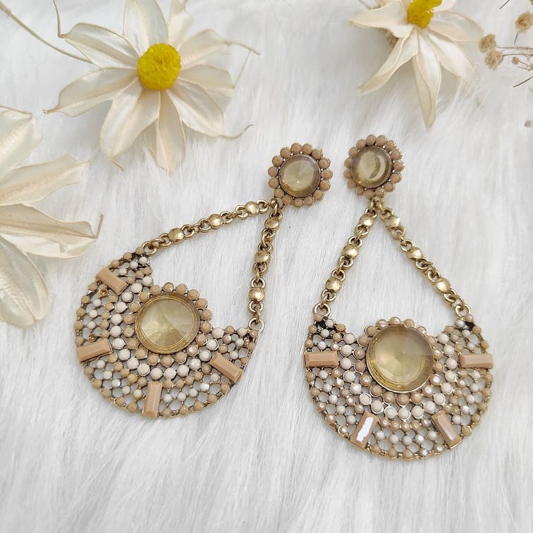 bohemian-brown-cradle-drop-earrings