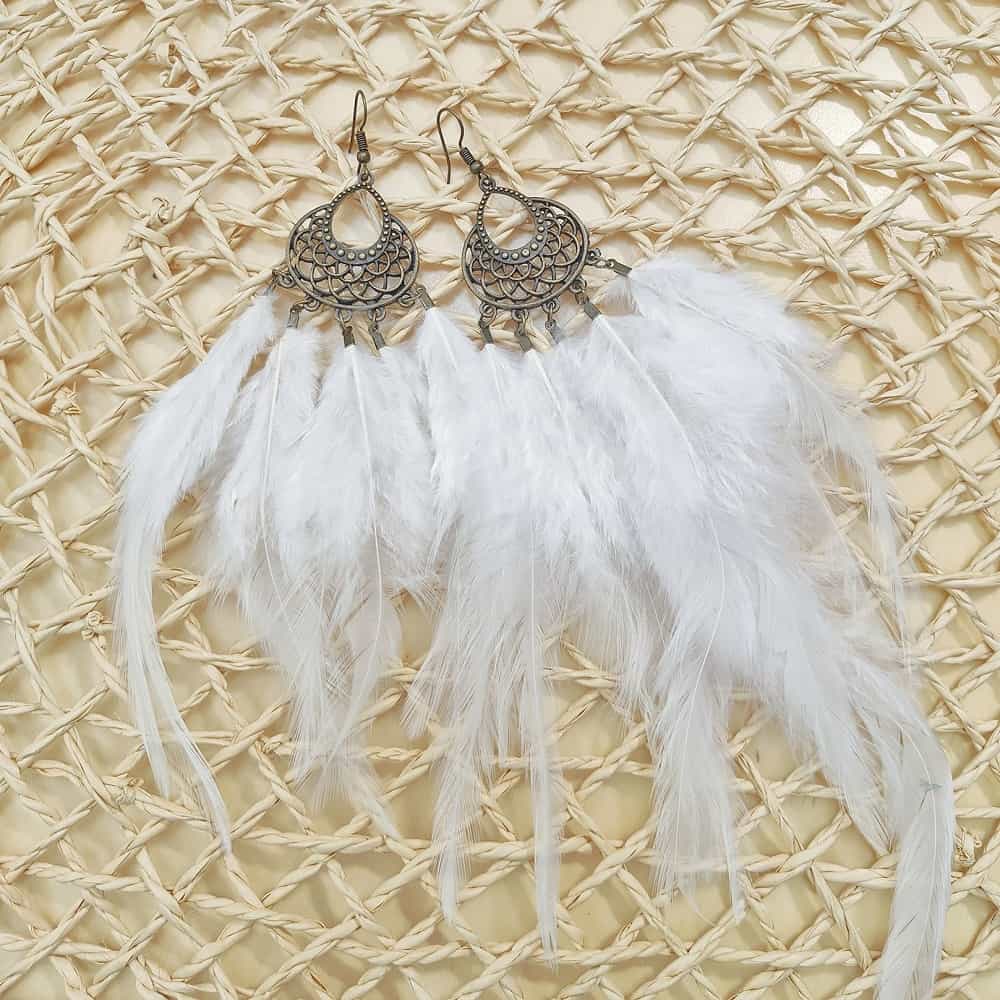 vintage-white-bohemian-feather-earrings