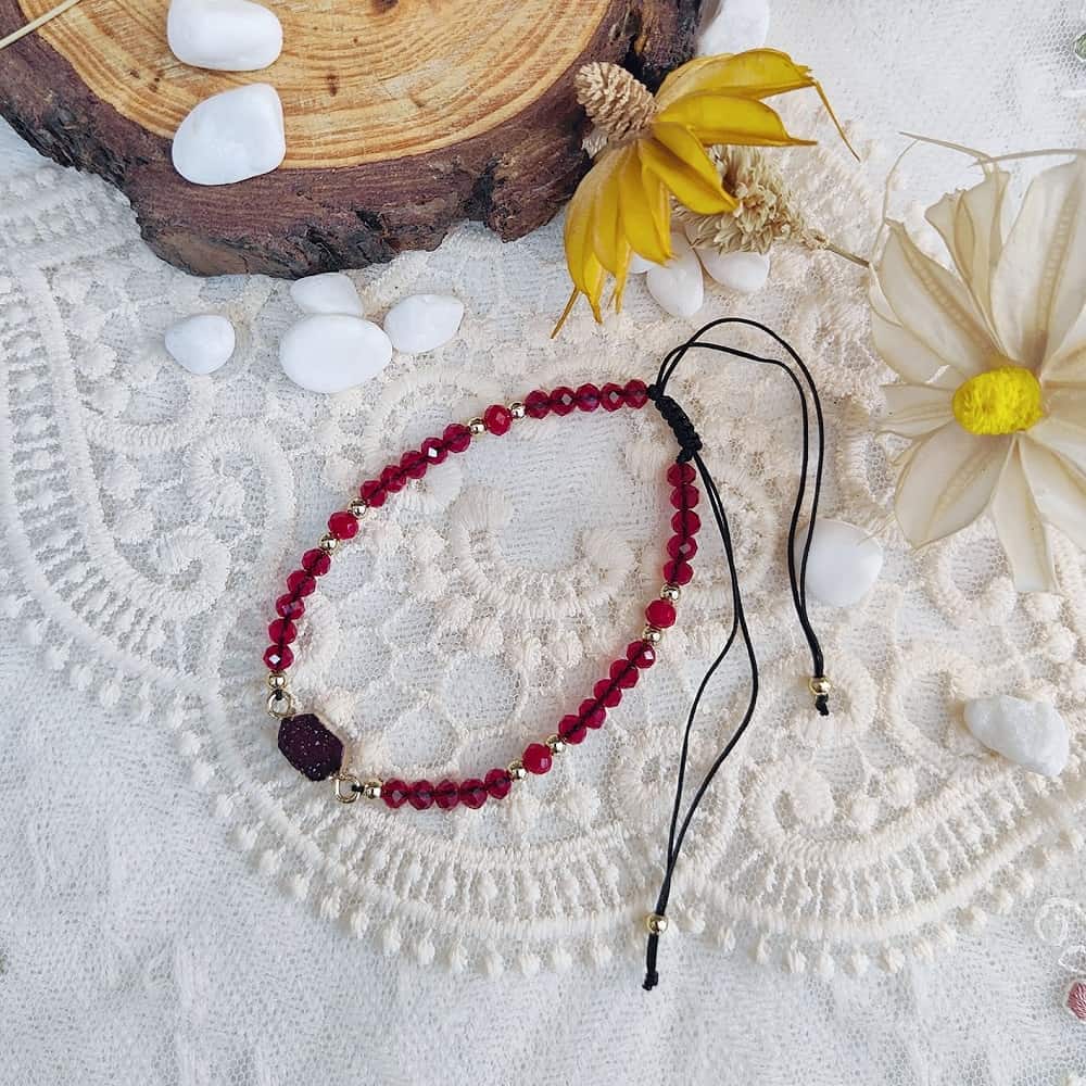 Druzy Red and Gold Beaded Bracelet