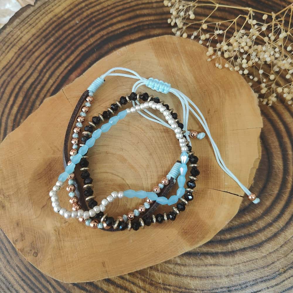 pearl-ocean-beaded-stacked-bracelets