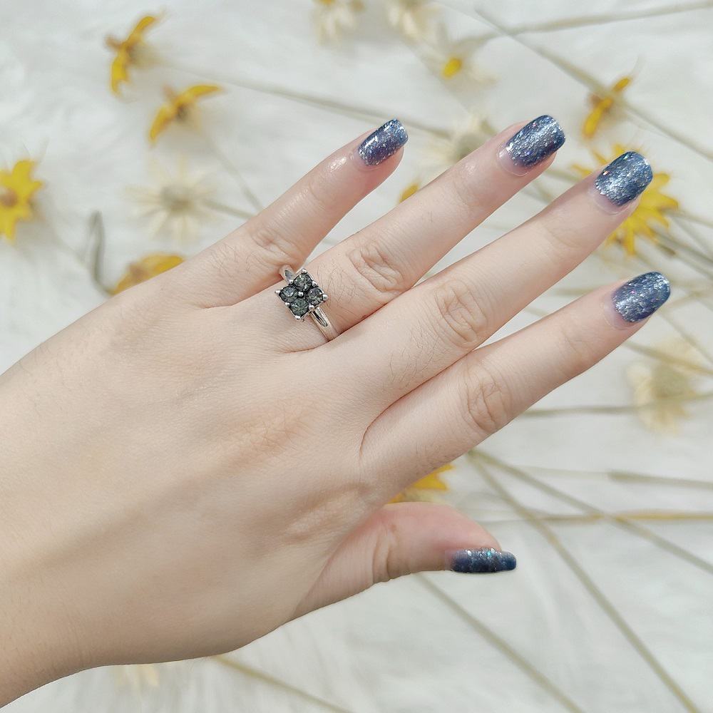 Silver Dark Quartlet Rhinestone Ring Band