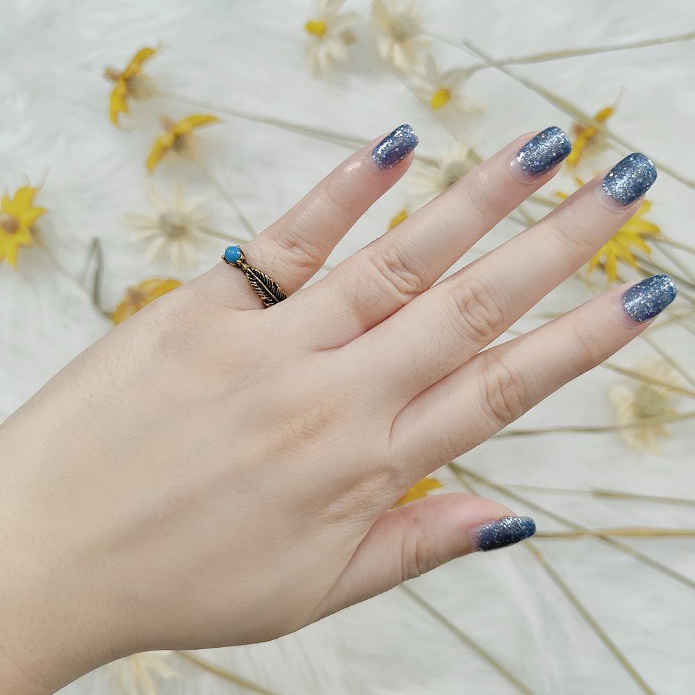 Gold Engraved Wing Midi Ring Band