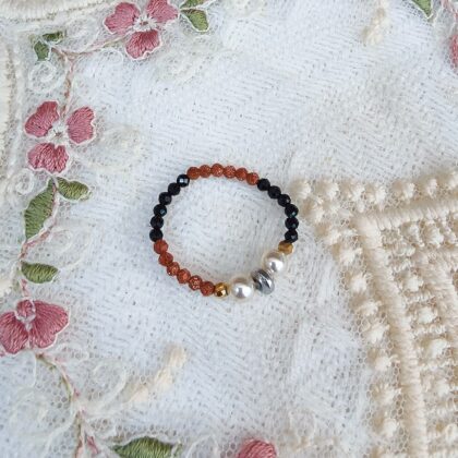 Brown & Black Sandstone Elastic Beaded Crystal Ring